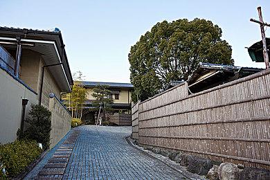 传EA打算本周重新发售《模拟人生》1和2 收录所有资料片